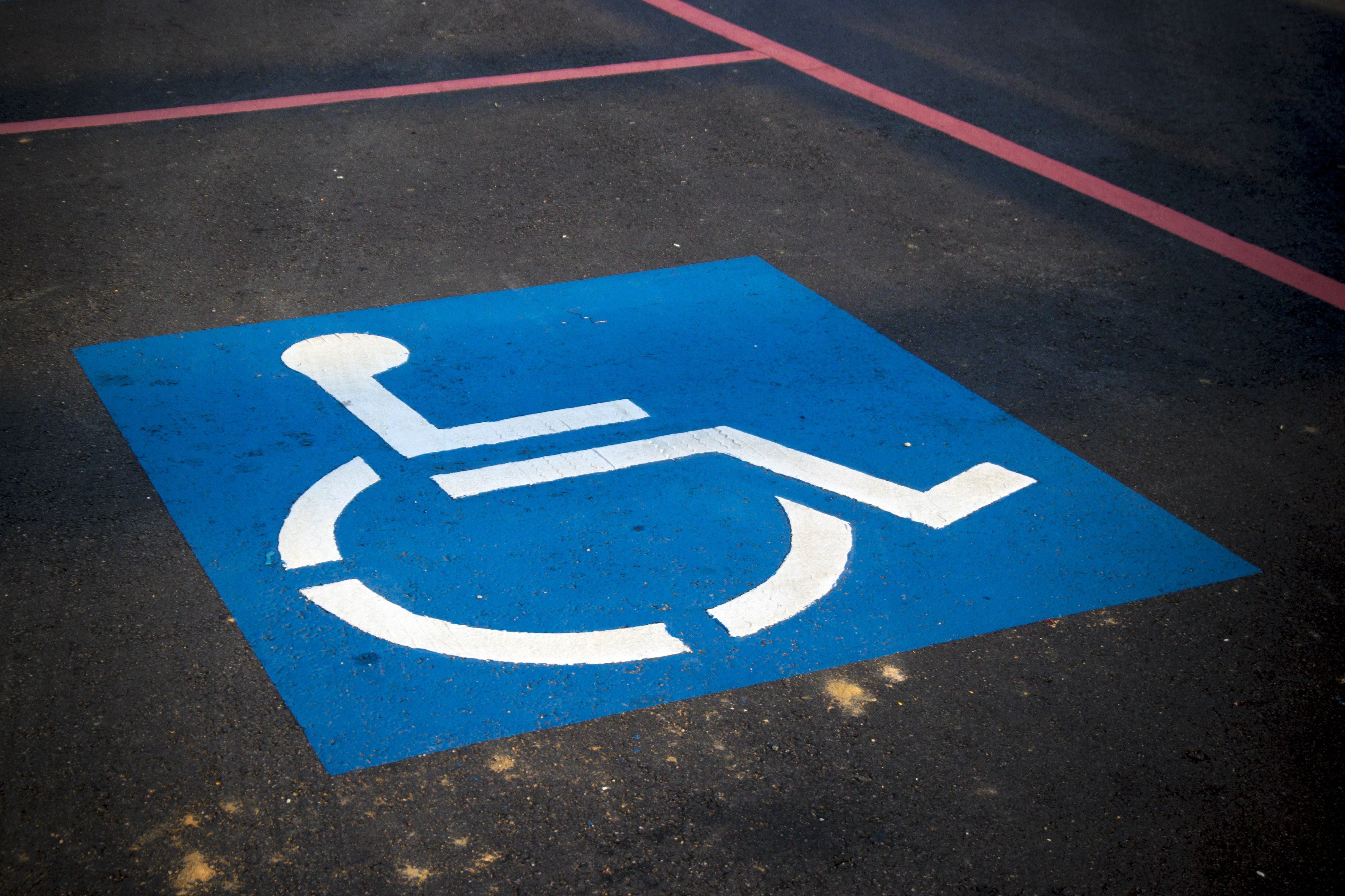 Das Symbol f&uuml;r einen Behindertenparkplatz