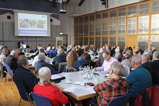 Regionalkonferenz Stadtallendorf Blick in den Saal