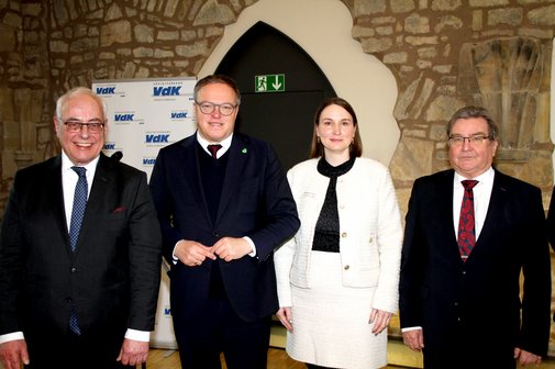 Gruppenfoto mit Paul Weimann, Mario Voigt, Katharina Schenk, J&ouml;rg Kubitzki