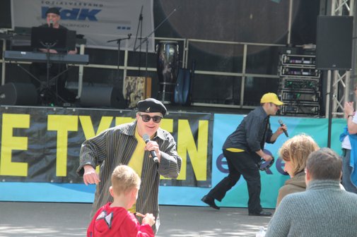 Ein Mann singt
