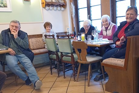 Interessiertes Zuh&ouml;ren