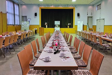 Das f&uuml;r die Mitgliederversammlung vorbereitete DGH Altenschlirf.
