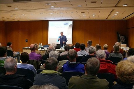 Foto von den Besucher/rinnen der Veranstaltung