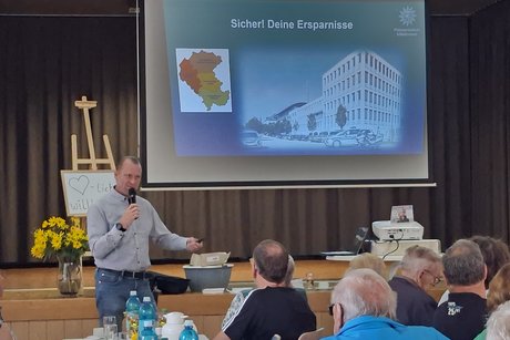 Der Referent J&ouml;rg Schormann