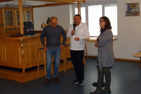 Außerordentliche Mitgliederversammlung / Adventsfeier 2025 DGH Riebelsdorf