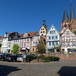 Zentraler Stadtplatz