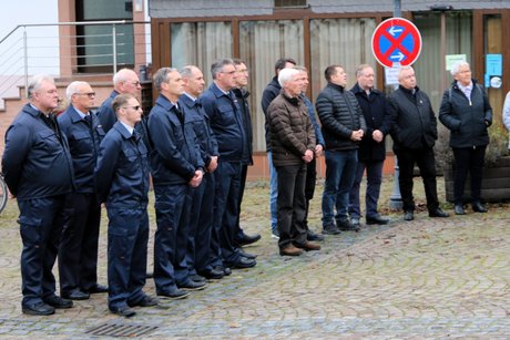 Ehrenabordnung der Feuerwehr W&auml;chtersbach