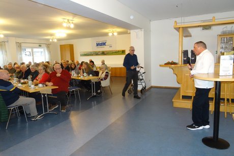 Außerordentliche Mitgliederversammlung / Adventsfeier 2025 DGH Riebelsdorf