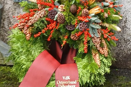 Volkstrauertag 2025 - Kranz des VdK OV Dillenburg