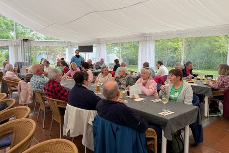 Spargelzelt in L&uuml;tzens&ouml;mmern