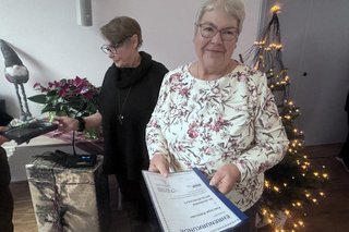 Ehrung für 10 Jahre Mitgliedschaft, Frau inge Kohlhöfer