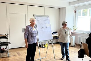 Frau Wilke und Frau Leibold