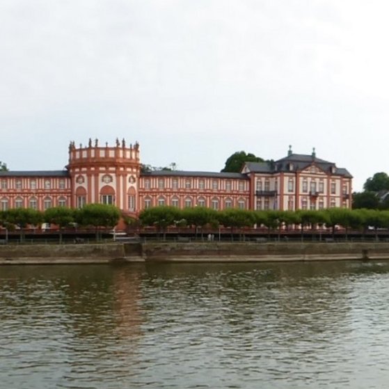 Biebricher Schloss