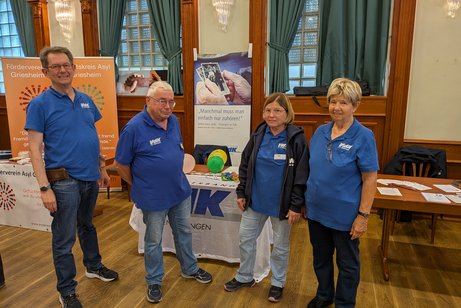 Auf der Veranstaltung im Zöllerhannes, die Vorstandsmitglieder Andreas Preis, Bernd Jann, Regina Webersinke und Irma Groß (v.l.) Auf der Veranstaltung im Zöllerhannes, die Vorstandsmitglieder Andreas Preis, Bernd Jann, Regina Webersinke und Irma Groß (v.l.)