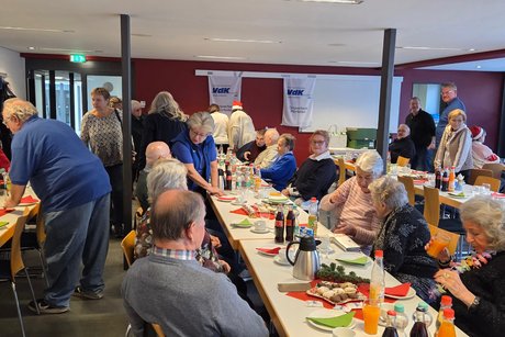 Nahezu alle Pl&auml;tze sind belegt.