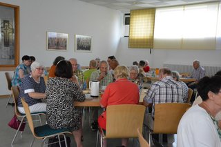 Gemeinsames Kaffeetrinken nach der Jahreshauptversammlung