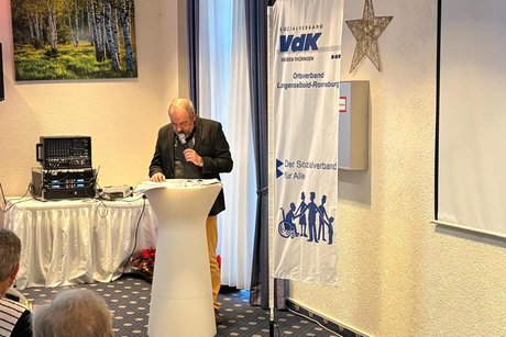 Der stellv. Vorsitzenden&nbsp;Hans Georg Damm&nbsp;begr&uuml;&szlig;te&nbsp;die anwesenden Mitglieder