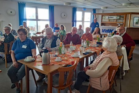 Das Bild zeigt die Besucher der Veranstaltung