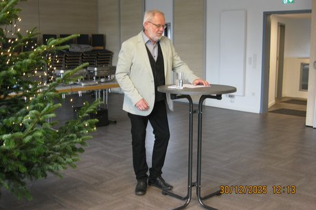 Unser Vorsitzender bei der Begrüßung Begrüßung des Vorsitzenden