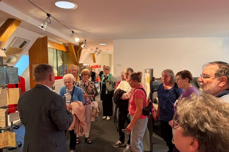 SparkassenMuseums-F&uuml;hrung durch Alfons Retting