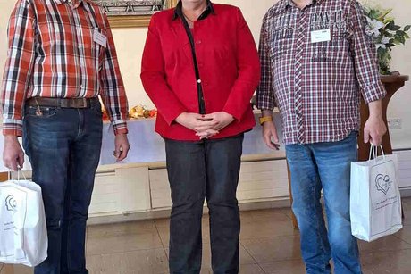 Kleine Präsentübergabe