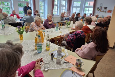 Kaffeetafel in Sebbeterode