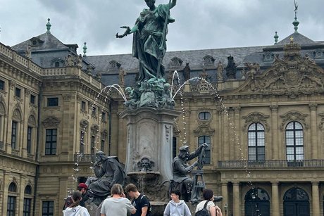Historischer Brunnen in W&uuml;rzburg