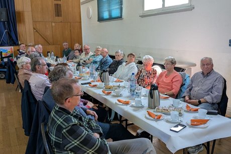 Menschen im Raum