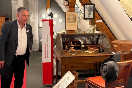 SparkassenMuseums-F&uuml;hrung durch Alfons Retting