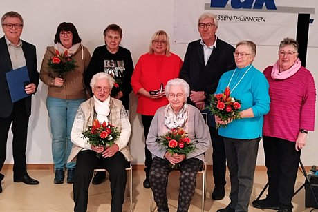 Im Bild die geehrten Mitglieder