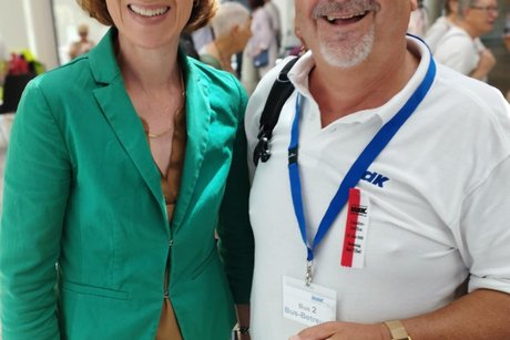 Unser OV-Vorsitzender Hans-Jürgen Wittig mit Hessens Sozialministerin Heike Hofmann
