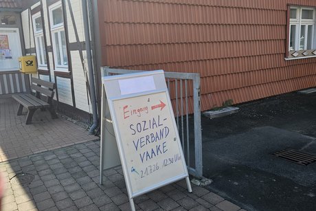 Sogar an ein Hinweisschild wurde gedacht..
