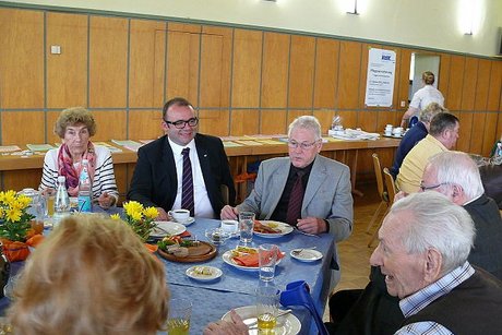 Gemütliches Beisammensein der Mitglieder und Gäste