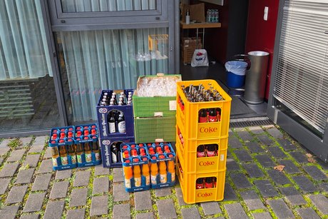 Aufgrund der kalten Au&szlig;entemperaturen konnte die Kaltgetr&auml;nke drau&szlig;en gelagert werden.