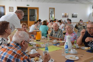 Gemeinsames Kaffeetrinken nach der Jahreshauptversammlung