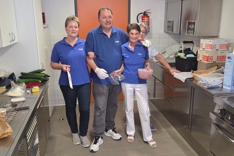 Mitgliederversammlung mit Grillfest Unser Küchenteam