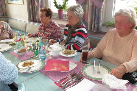 Wie man sieht sind die Teller leer und das Essen hat geschmeckt