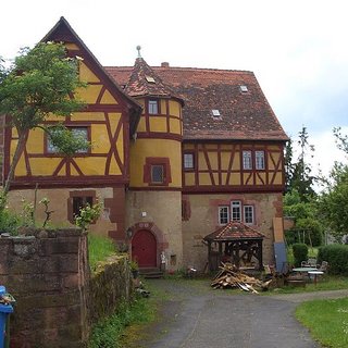 Burgmannehaus, Hering