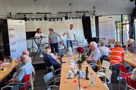 75 Jahrfeier des VDK OV-Mörfelden / Quizfragen Die Gewinner werden gezogen
