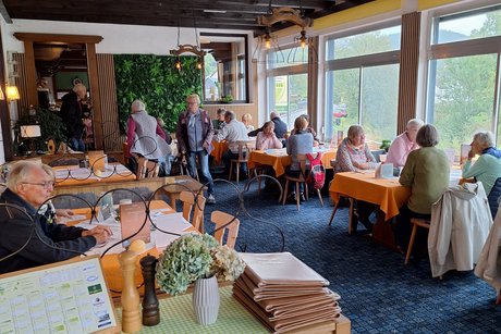 Gemeinsames Mittagessen