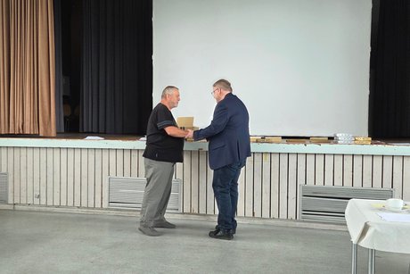 Kreisvorstand Patrick Nau, Ortsverbandsvorsitzenden: Ehrenplakette Gold Bernhard Nowotny