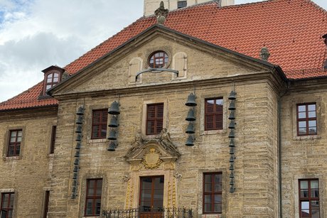 Rathaus von Bad Langensalza mit Glockenspiel