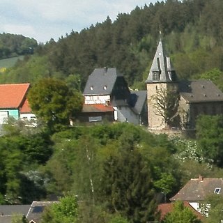 Evangelische Kirche und Pfarrhaus in Rod a.d. Weil