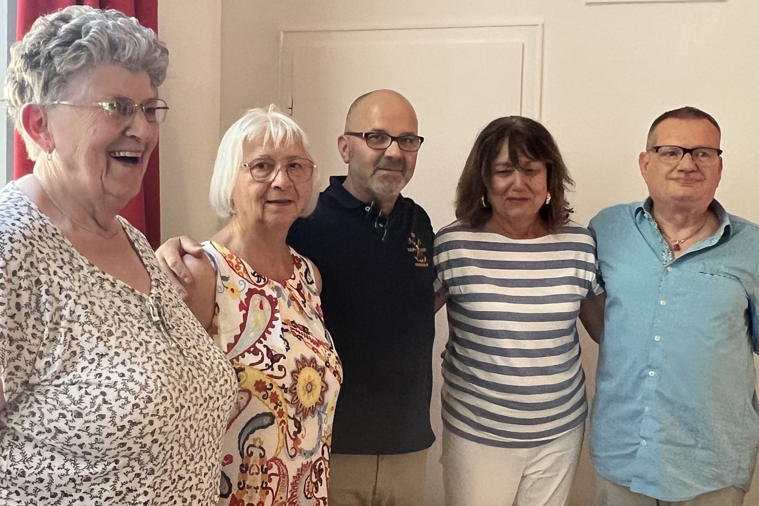unser neu gew&auml;hlter Vorstand am 9. Juli 2026. v. rechts nach links Michael Koshold- Gerich, Ursula Vogt, Jimmy Cela, Christina Golombek, Martha Ernst