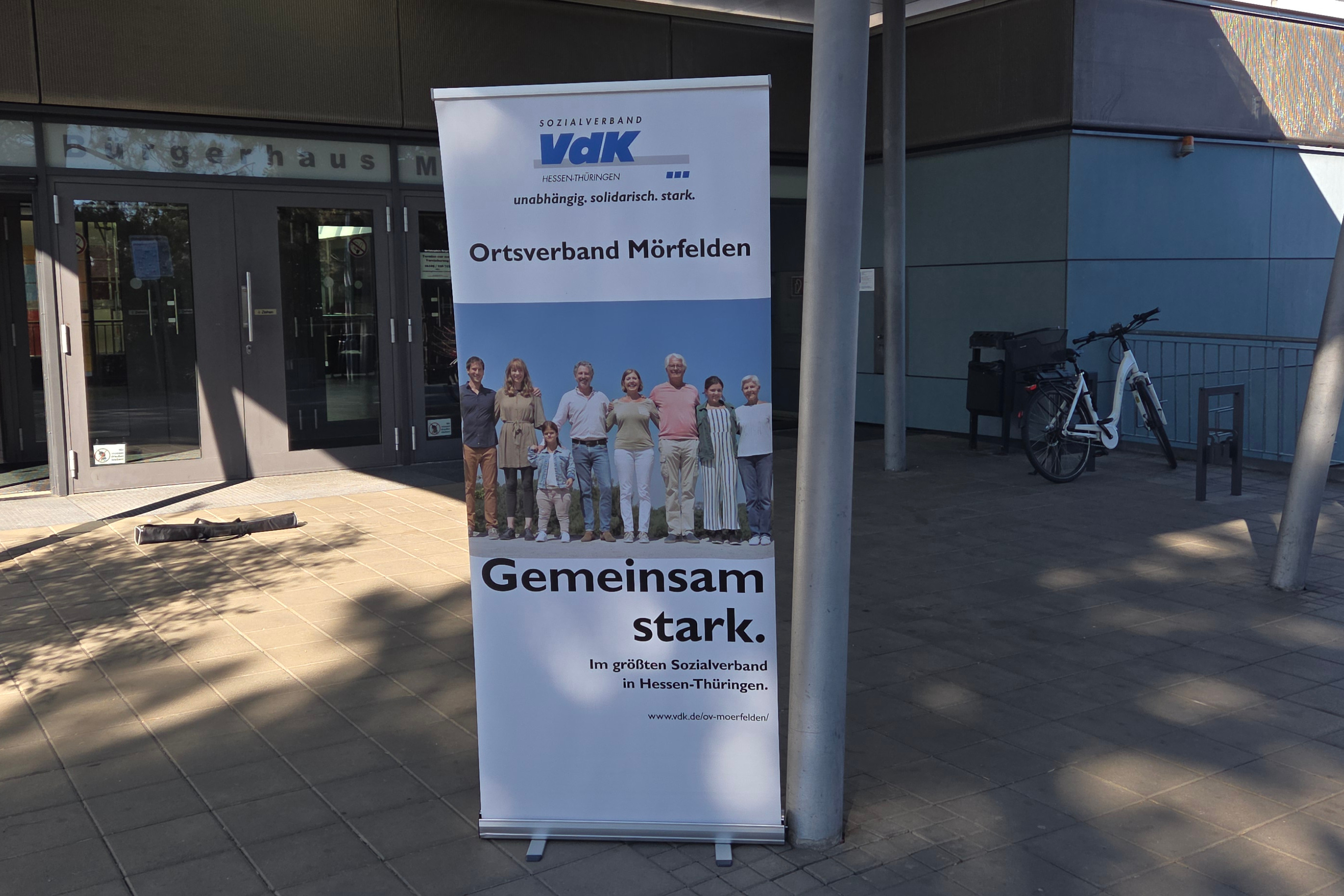 Mitgliederversammlung mit Grillfest Roll up des VdK