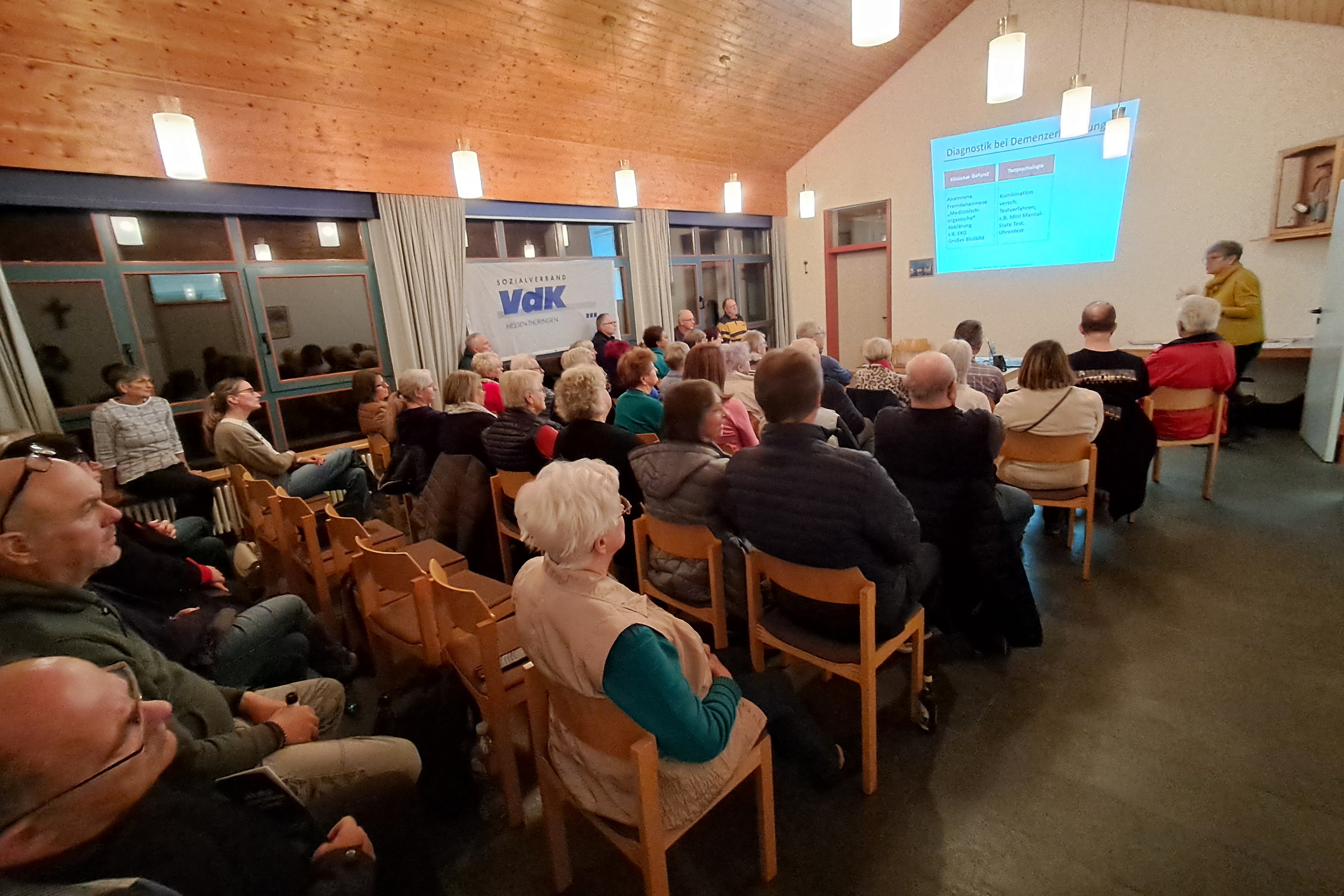 Sehr gut besuchte Infoveranstaltung zum Thema "Demenz"