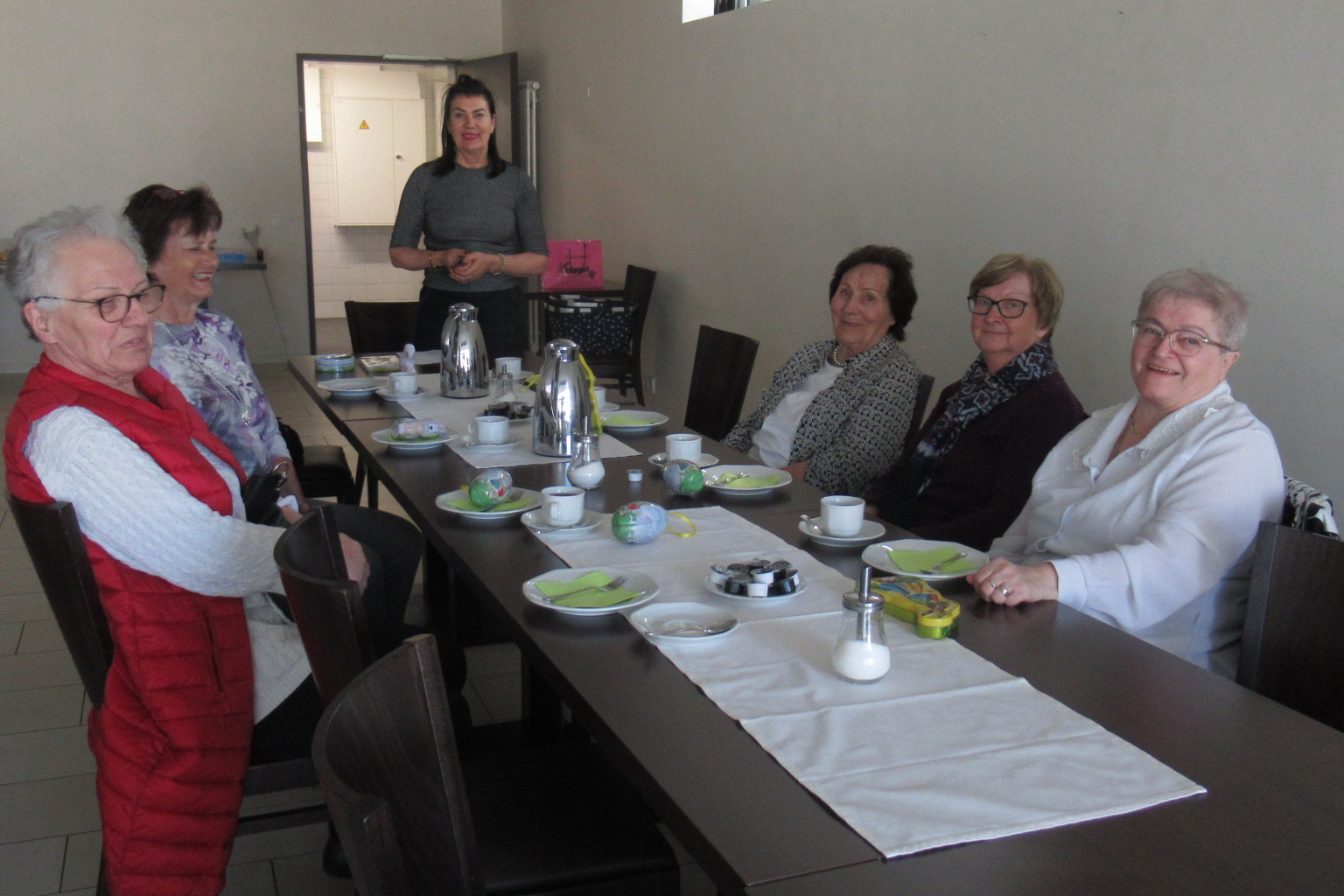 Gemütlicher Nachmittag der VdK Frauen mit Kaffee und Kuchen