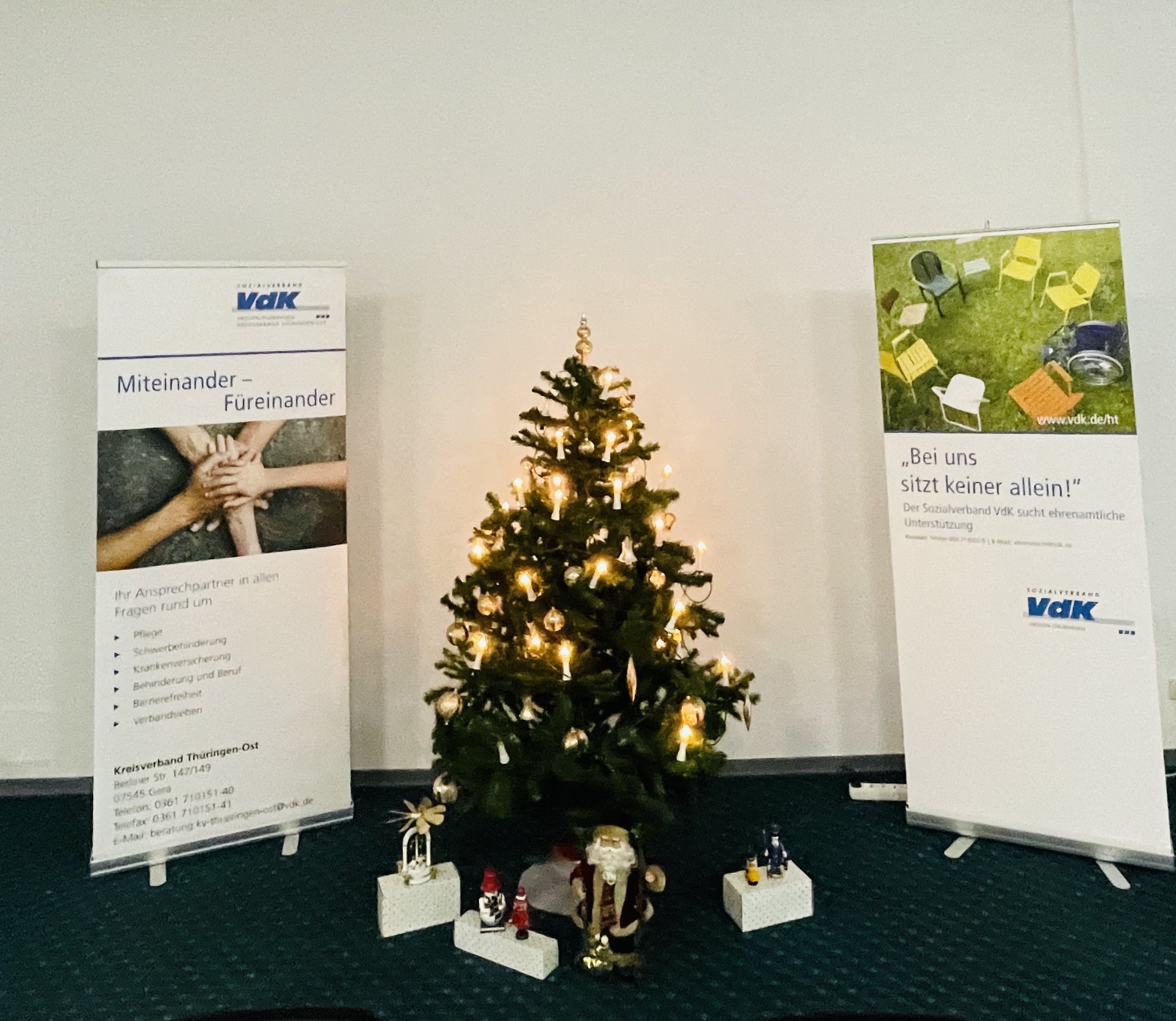 Kreiskonferenz 2024 mit Weihnachtsbaum