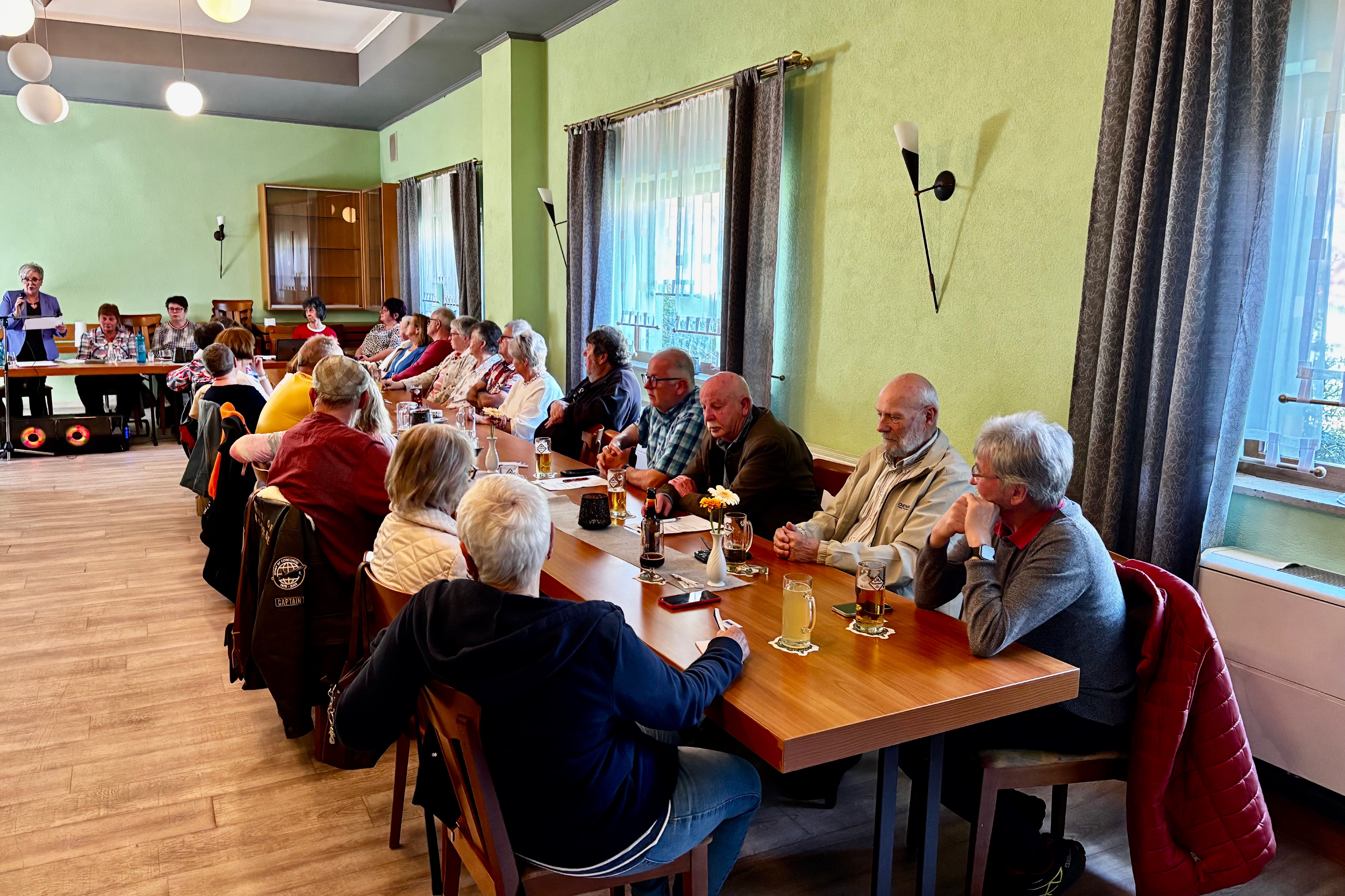 Jahreshauptversammlung 25 Jahreshauptversammlung 25