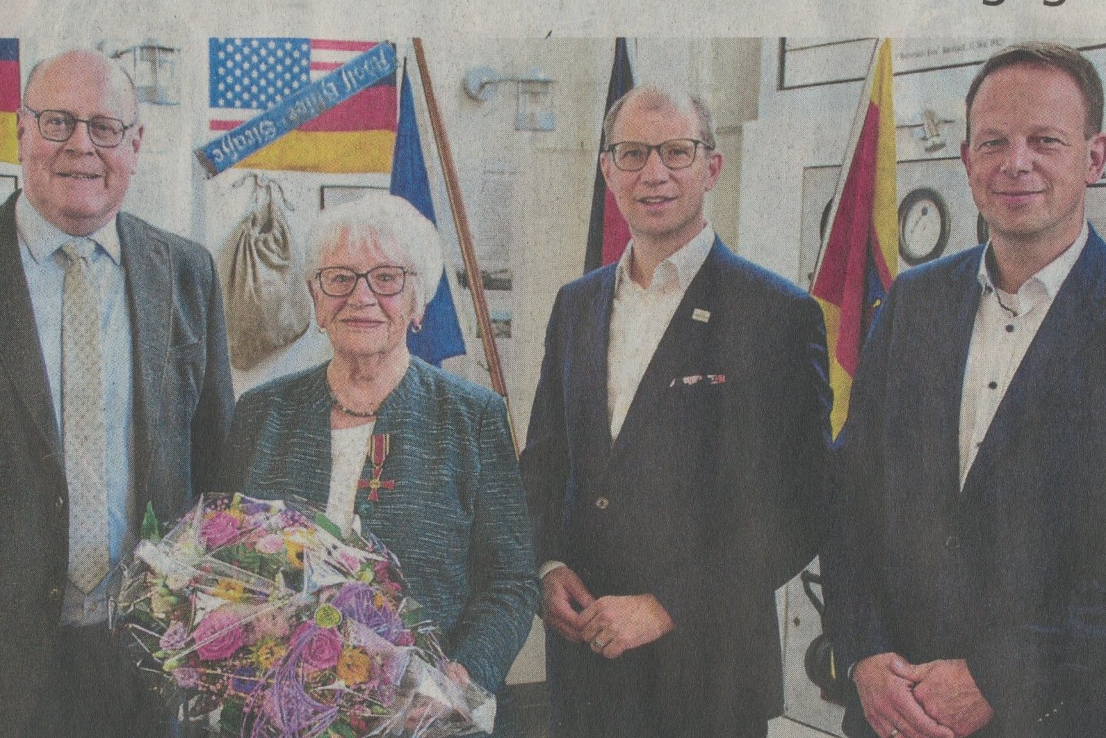 Wodni erh&auml;lt Bundesverdienstkreuz